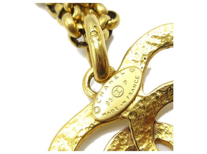 Pendente a cuore CC in metallo di Chanel D'oro - vista 3