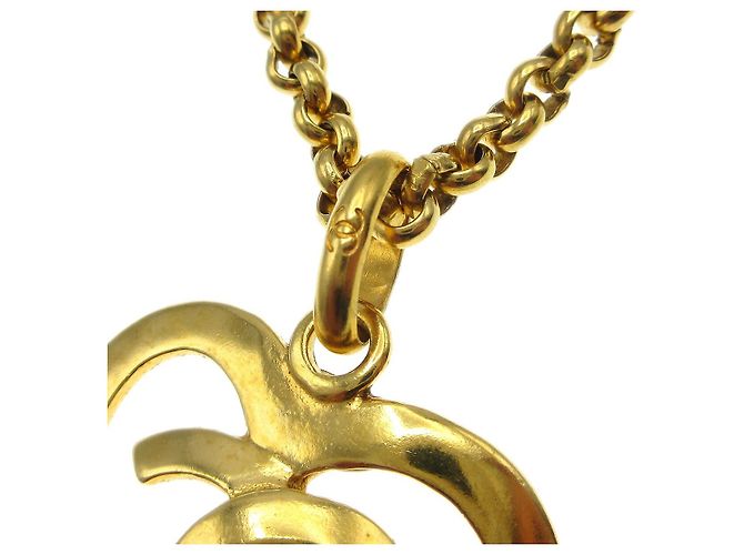 Pendente a cuore CC in metallo di Chanel D'oro - vista 3