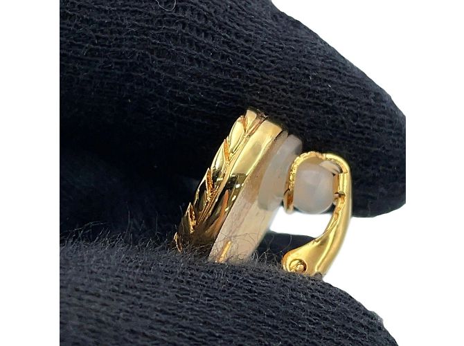 Chanel Navy Resin Clip Earrings Navy blue - view 7