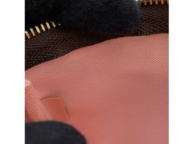 Mini Pochette Accessoires Vivienne Damier Ebene di Louis Vuitton Rosa - vista 7