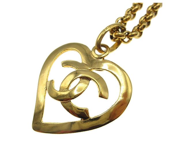 Pendente Cuore CC Chanel in metallo D'oro - vista 2