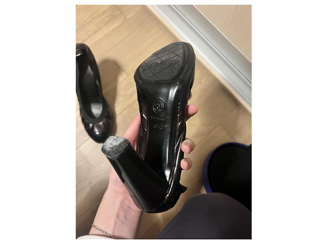 Décolleté Chanel Elastic Ballet nere in vernice Nero - vista 5