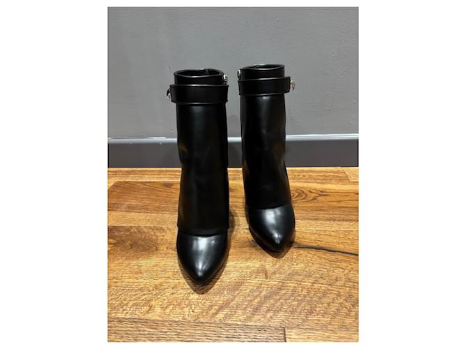 Givenchy Shark Pelle Nera 38 Nero - vista 2