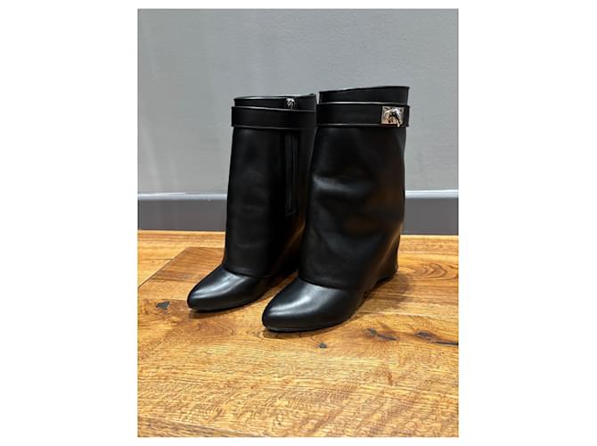 Givenchy Shark Pelle Nera 38 Nero - vista 9