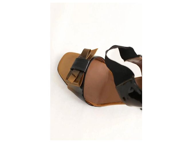Prada Beige lackleder Absätze - Ansicht 5