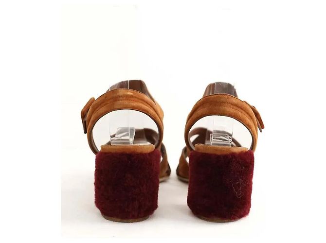 Miu Miu Tacchi in camosia marrone - vista 2