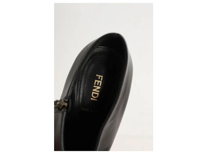 Fendi Schwarze Lederabsätze - Ansicht 4