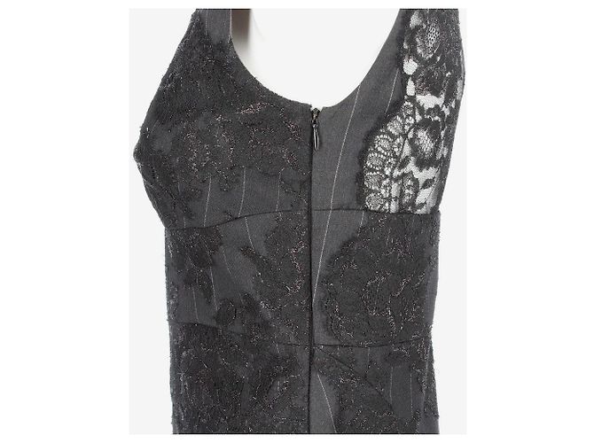 Vestido cinza listrado de Gianfranco Ferré - vista 6