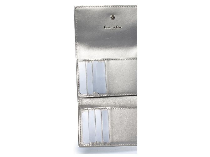 Christian Dior Dior, Cartera trifold de cuero dorado Diorama - vista 5