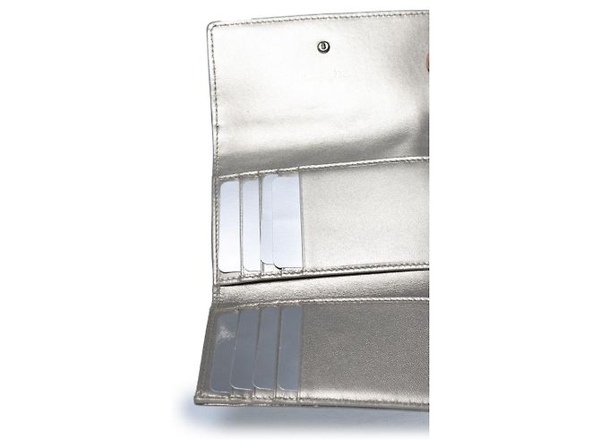 Christian Dior Dior, Cartera trifold de cuero dorado Diorama - vista 6