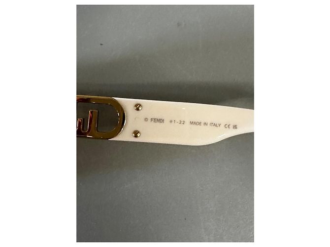 Fendi - O'Lock - Rectangular Sunglasses - White - Eggshell - view 6
