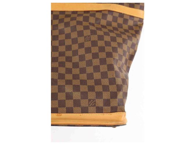 Louis Vuitton Borsa da viaggio Cruiser in pelle marrone - vista 2