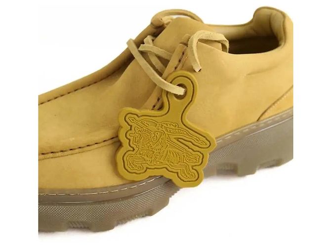 Burberry Chaussures à lacets en daim vertes - vue 6