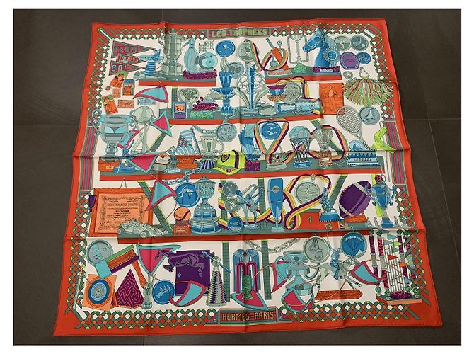 Sciarpa di seta Hermès Trofei 90x90 cm Multicolore - vista 2