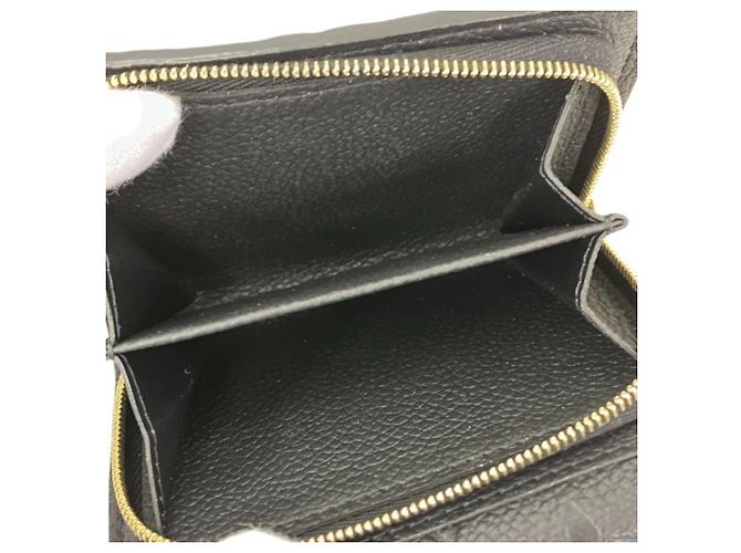 Portafoglio Metis Compact Bi-fold in Monogram Empreinte Louis Vuitton Nero - vista 6