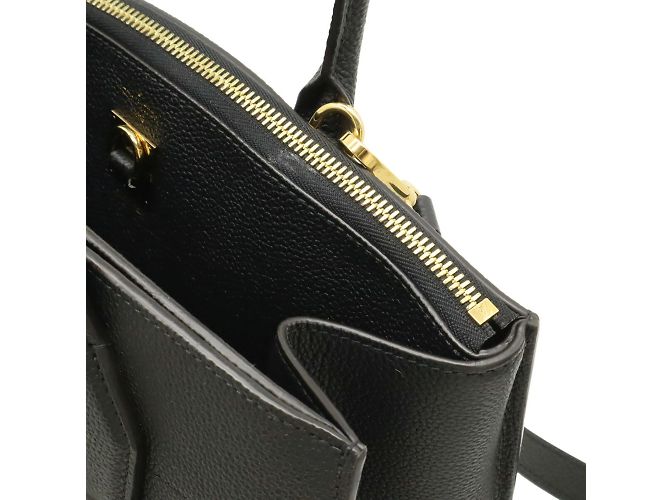 Borsa a mano/spalla City Steamer MM Louis Vuitton Nero - vista 9