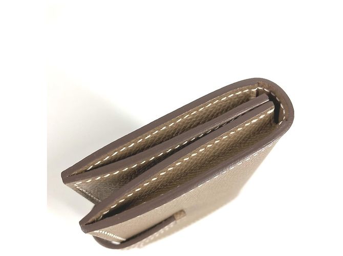Tarjetero bifold H Logo Bearn de Hermès Beige Gris pardo - vista 7