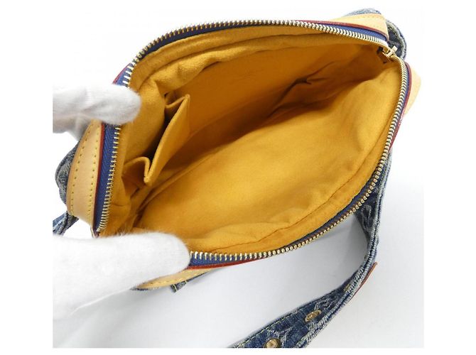 Borsa a Spalla in Denim Monogram Louis Vuitton M95347 Blu - vista 7