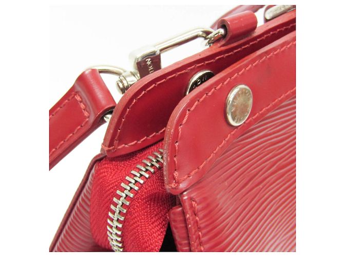 Bolsa Louis Vuitton Epi Blair MM em vermelho rubi - vista 10