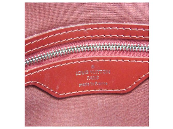 Bolsa Louis Vuitton Epi Blair MM em vermelho rubi - vista 19
