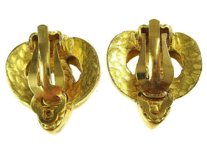Chanel Vintage CC Heart Clip-On Metal Small Dourado - vista 2