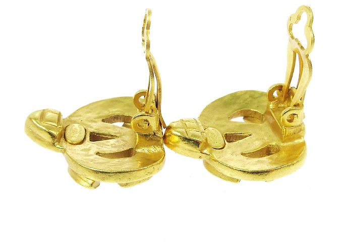 Herz aus vergoldetem Material mit CC-Logo von Chanel Golden - Ansicht 3