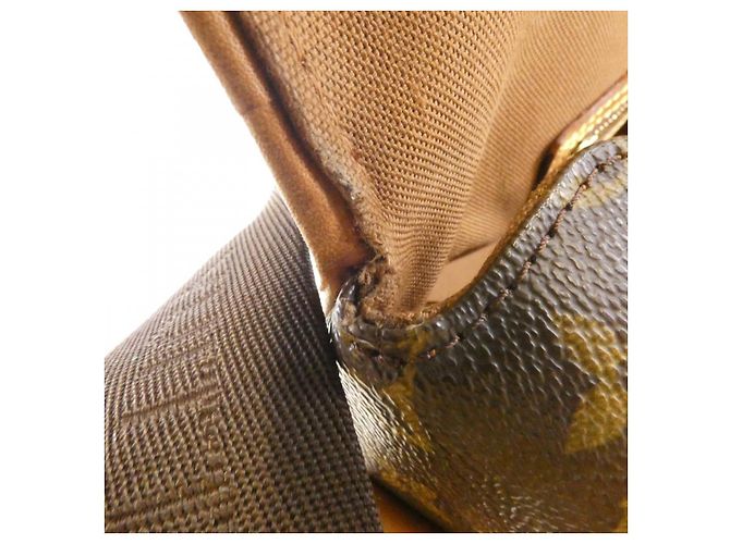 Borsa a Spalla Monogram Abbesses di Louis Vuitton Marrone - vista 10