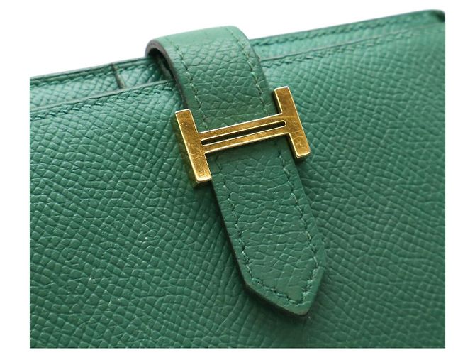 Billetera Compacta Epsom Béarn de Hermès Verde - vista 4
