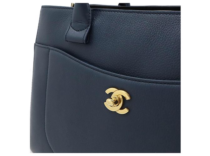 Bolso de cuero 2 en 1 de la línea Neo Executive de Chanel Negro - vista 9