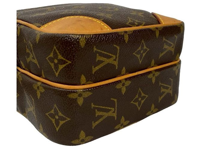 Borsa a Spalla in Pelle Monogram Amazon di Louis Vuitton Marrone - vista 8