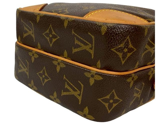 Borsa a Spalla in Pelle Monogram Amazon di Louis Vuitton Marrone - vista 9