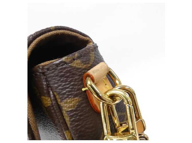 Borsa a tracolla Louis Vuitton Ivy Monogram Wallet on Chain Marrone - vista 4