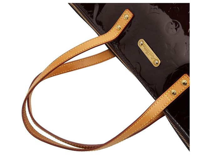 Borsa a spalla/tote bag Louis Vuitton Monogram Vernis Bellevue GM Bordò Porpora - vista 9