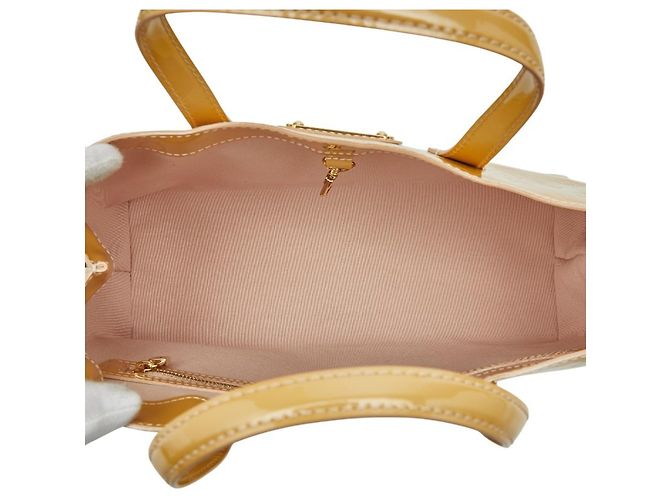 Borsa tote Louis Vuitton Monogram Vernis Wilshire PM Beige Corallo - vista 12