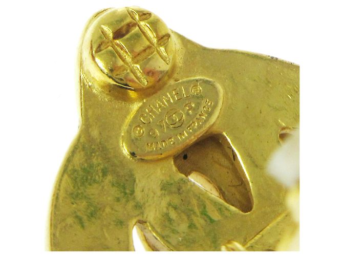 Chanel Vintage CC Heart Clip-On Metal Small D'oro - vista 4