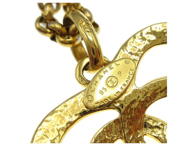 Pendente in metallo a forma di cuore CC di Chanel D'oro - vista 4