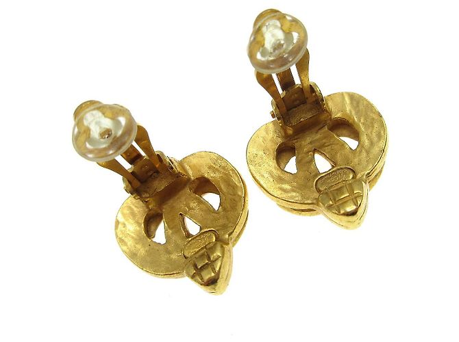 Cuore placcato oro con logo CC di Chanel D'oro - vista 2