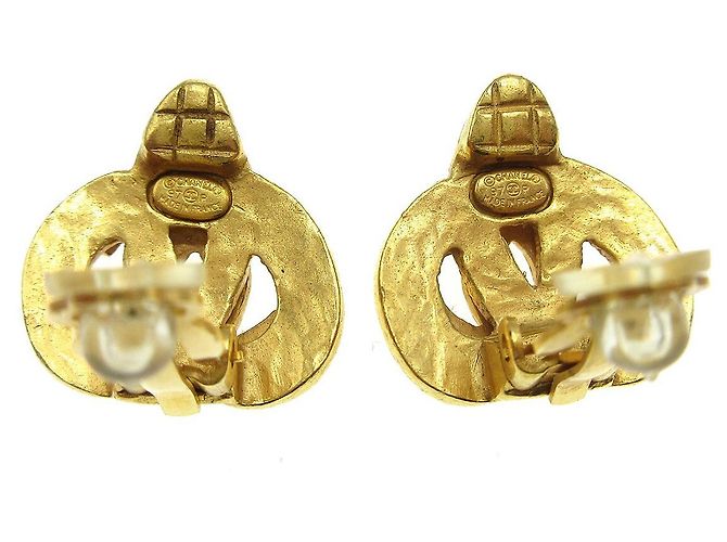 Cuore placcato oro con logo CC di Chanel D'oro - vista 3