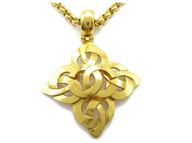 Pendente a cuore CC in metallo di Chanel D'oro - vista 2