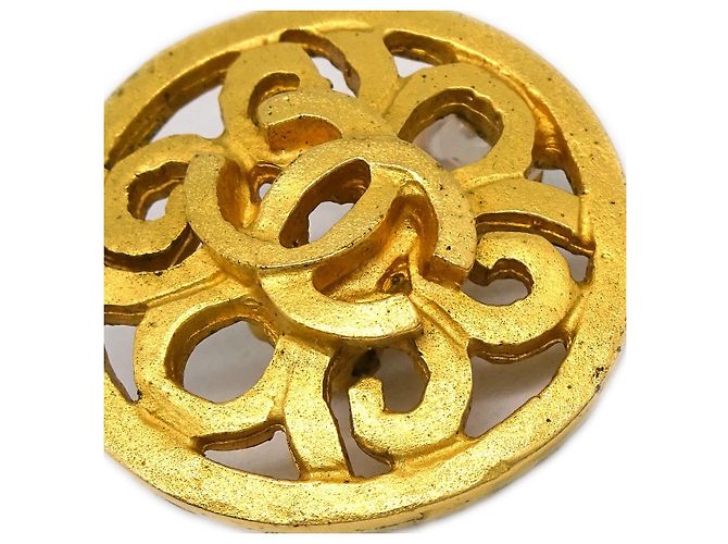 Chanel Vintage CC Round Clip-On Metal Small D'oro - vista 3