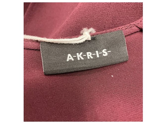 Top de seda burdeos Akris con corte asimétrico - vista 4