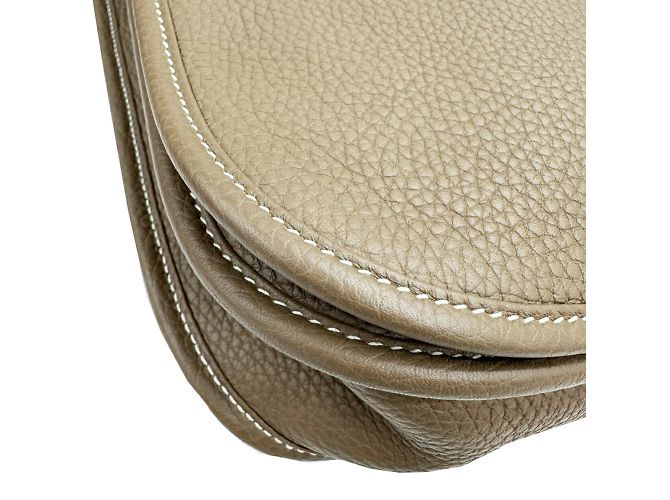 Borsa a Spalla Hermès Evelyn 3 PM in Grigio Etoupe Taupe - vista 9