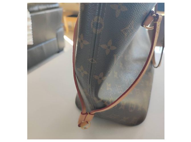 Louis Vuitton NEVERFULL MM COM PASTA Chocolate - vista 8