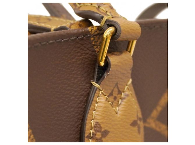 Twist Louis Vuitton Monogram Giant Reverse On-the-Go Tote Bag Braun - Ansicht 10