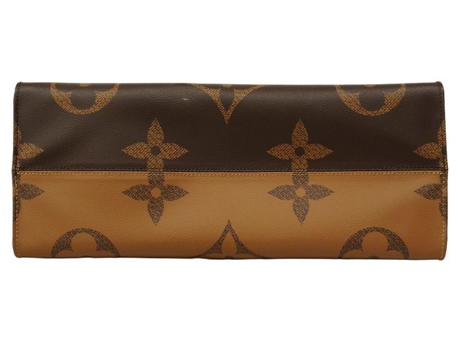 Twist Louis Vuitton Monogram Giant Reverse On-the-Go Tote Bag Braun - Ansicht 3
