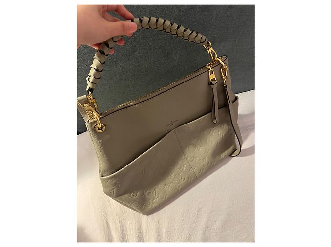 Louis Vuitton Borsa in pelle Maida Hobo Beige - vista 2