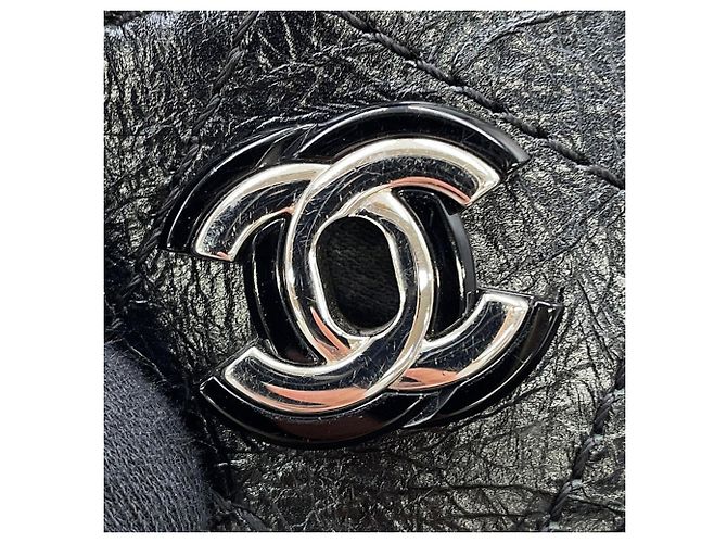 Chanel Matelasse Black Shoulder Bag - view 13