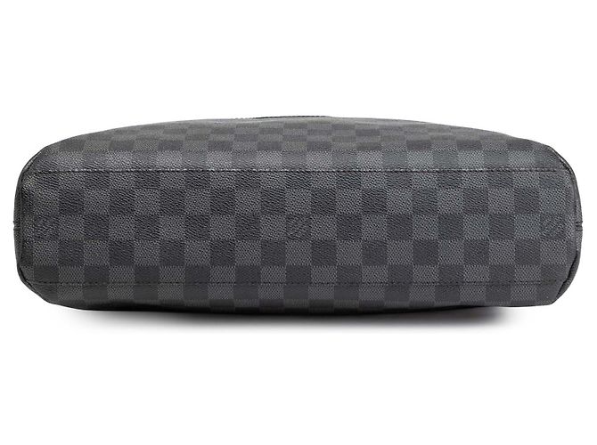 Louis Vuitton Borsa Mick MM Damier Graphite Nero - vista 3