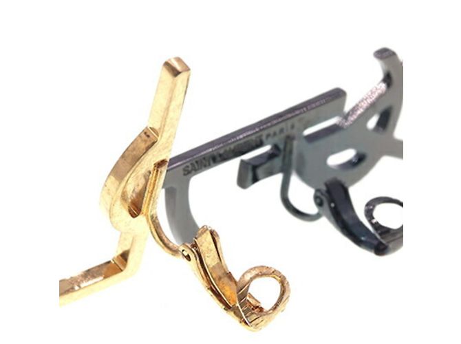 Orecchini in metallo nero e oro con clip Yves Saint Laurent D'oro - vista 3