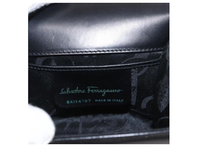 Salvatore Ferragamo Gancini Flap Leather Nero - vista 6